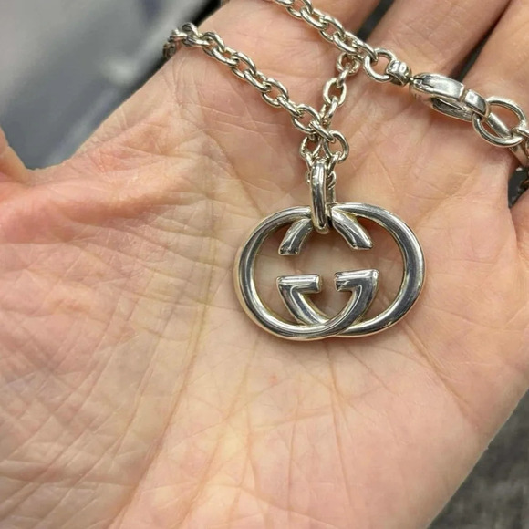 Vintage GUCCI Necklace. Double G Gucci Logo Sterling Silver Pendant - Picture 5 of 10